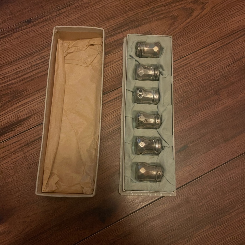 VINTAGE Pepper and Salt Set